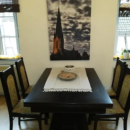 Homestay Historischezimmer *