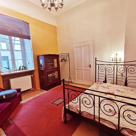 Historischezimmer Homestay *